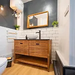 Spacieux Et Elegant Avec Jardin アパート *