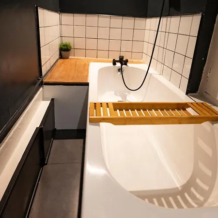 Lejlighed Spacieux Et Elegant Avec Jardin *